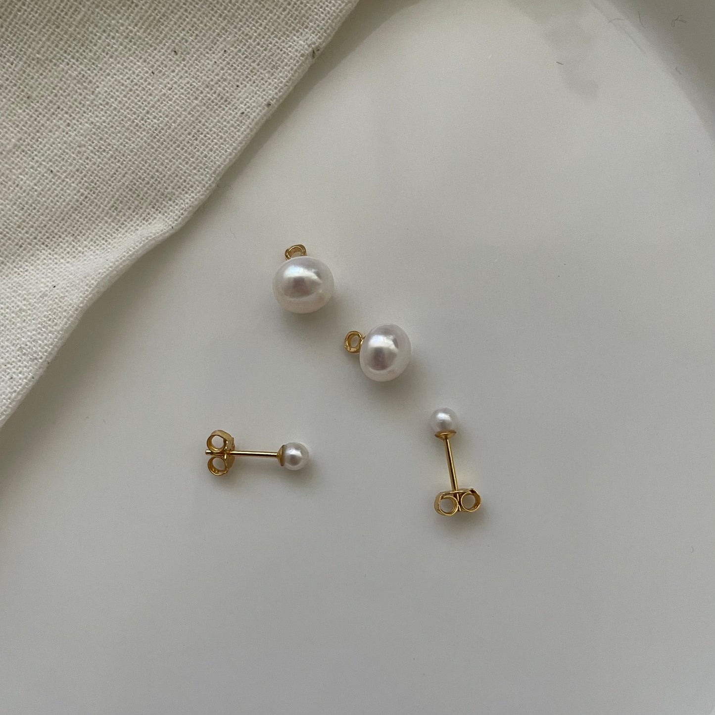 two pearls earrings