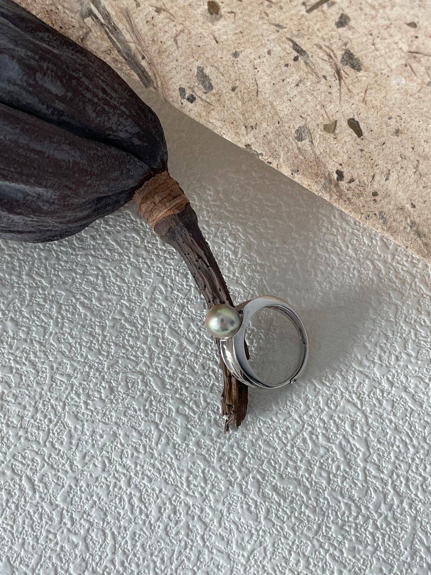 anello madama akoya
