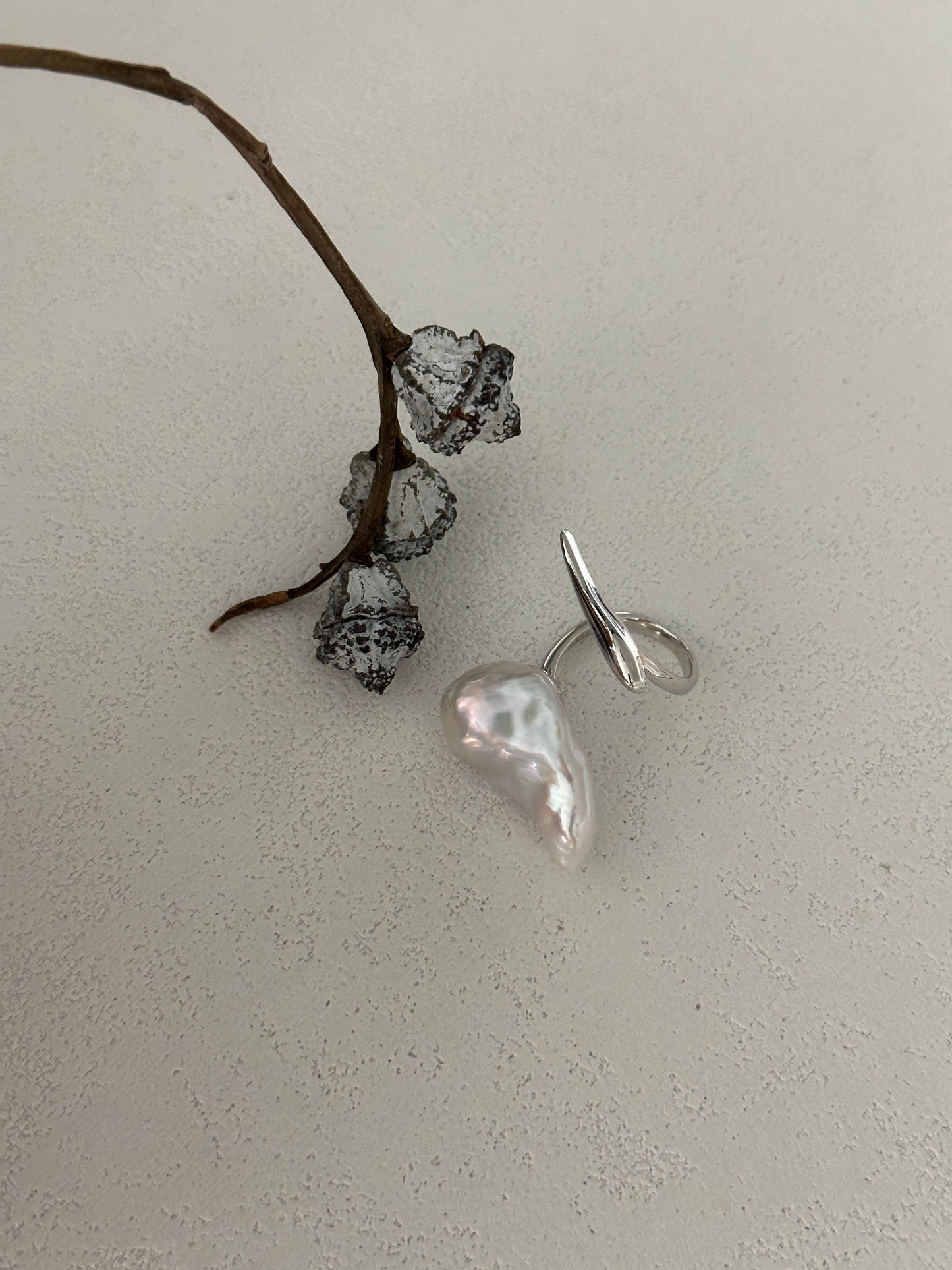 anello barocco ritorto