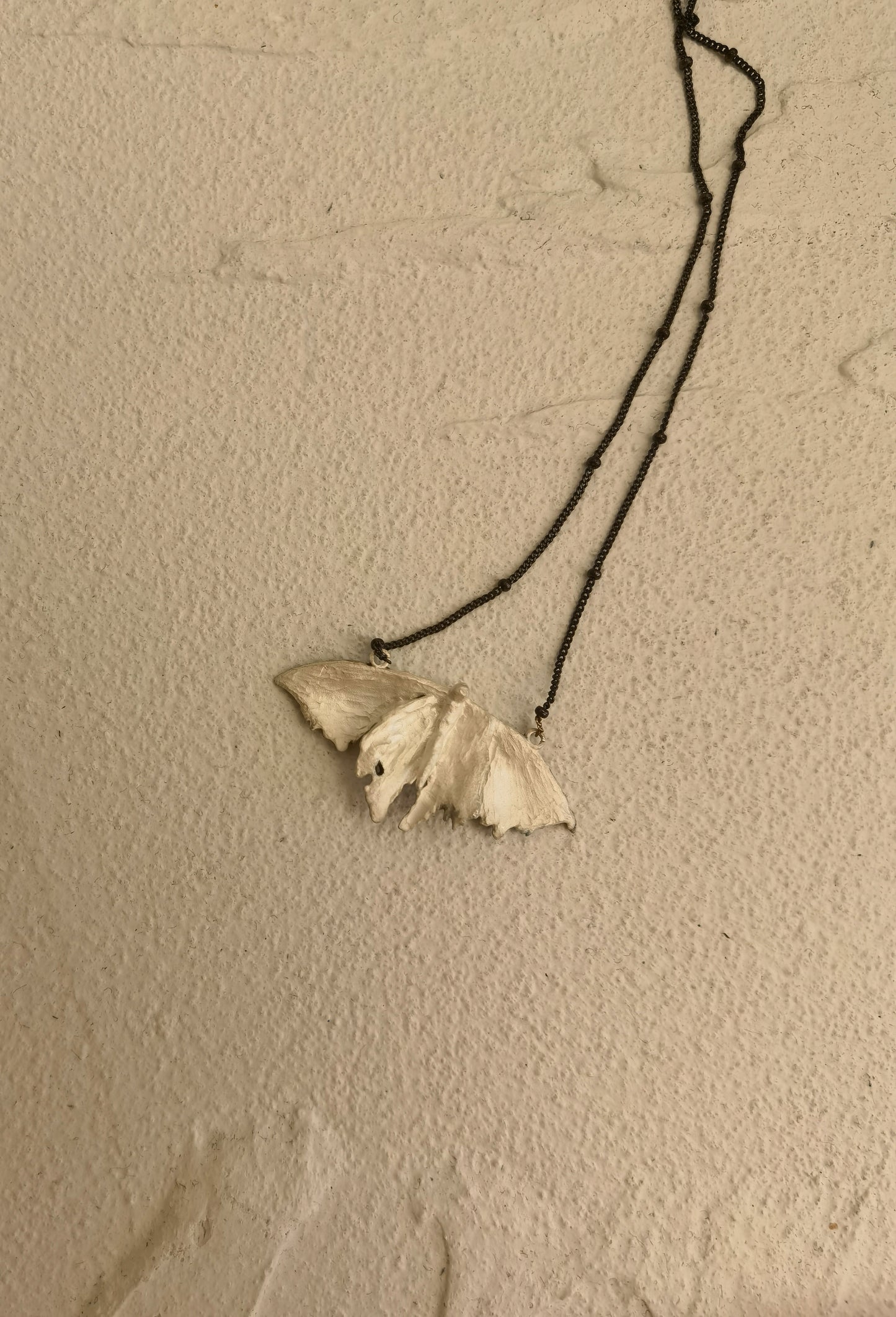 collana vintage a farfalla