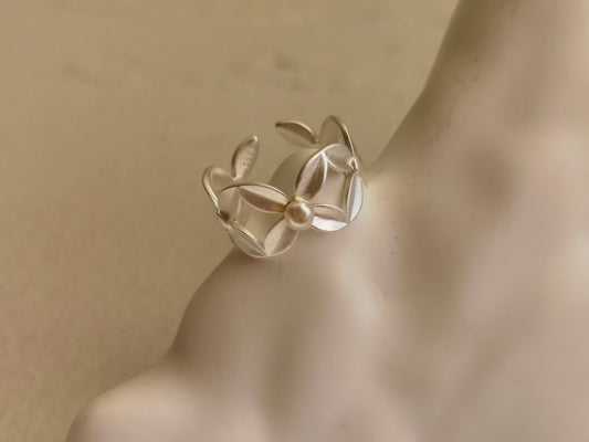 anello di fiori