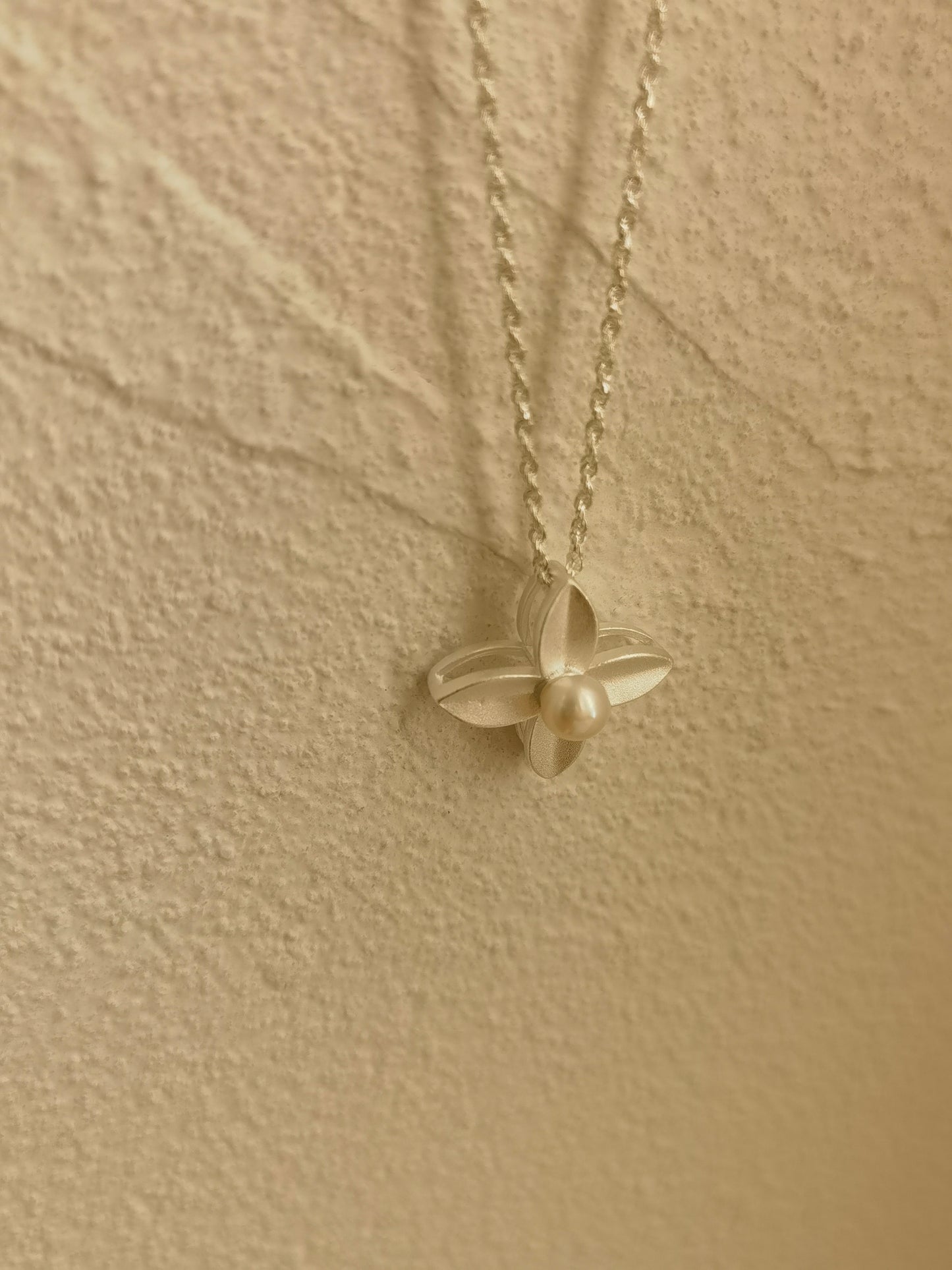 collana di fiori