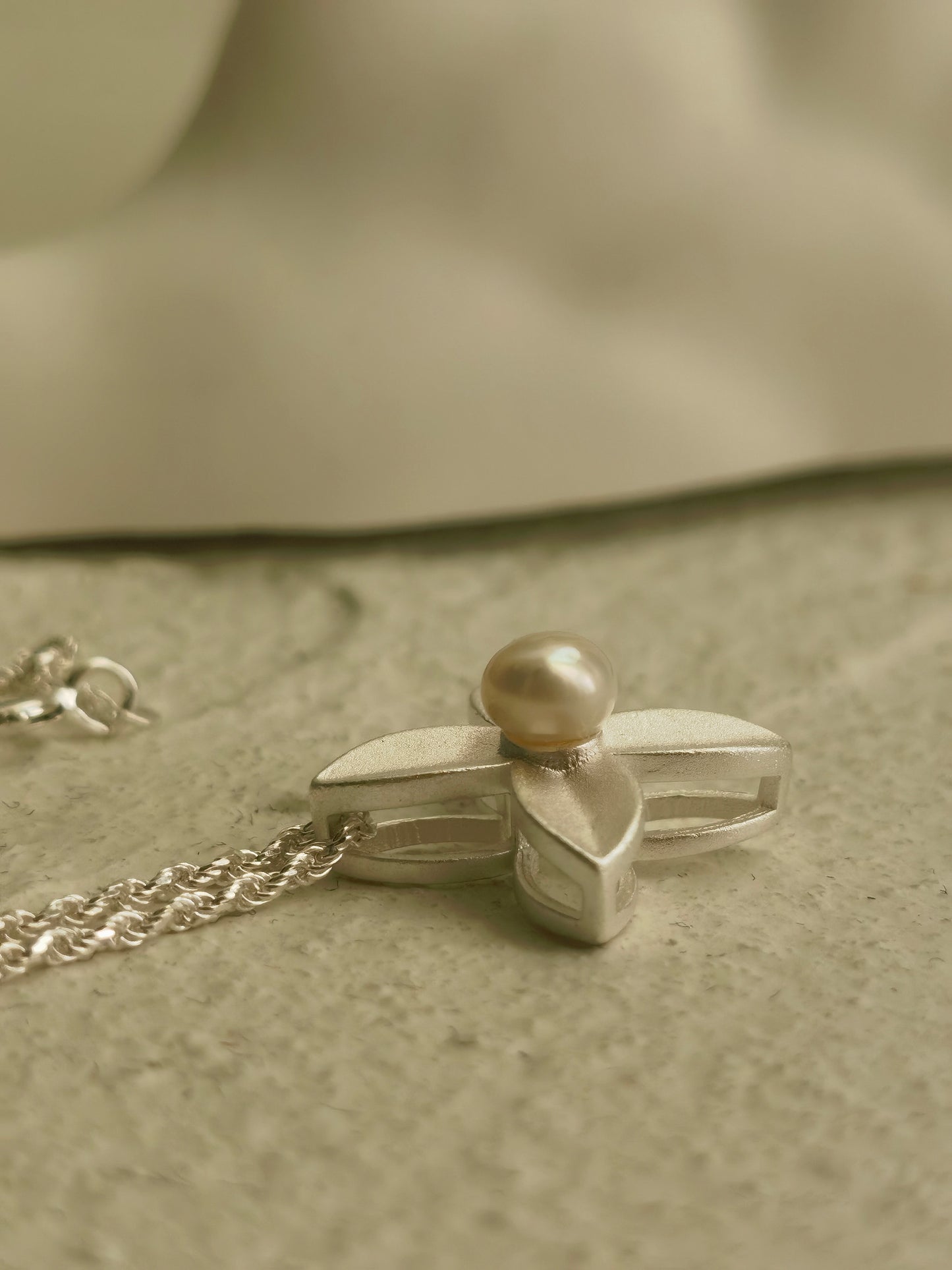 collana di fiori
