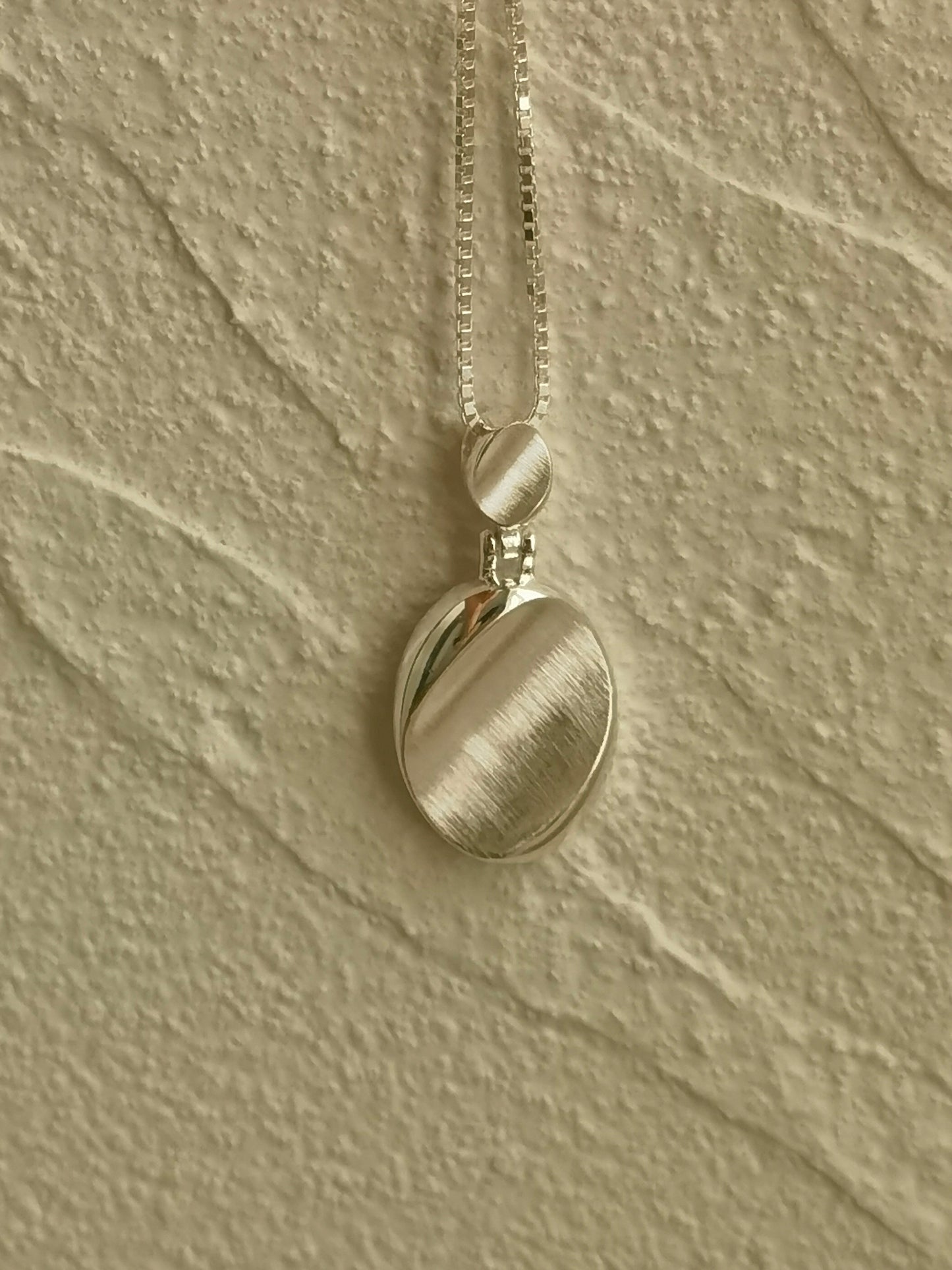 collana concava