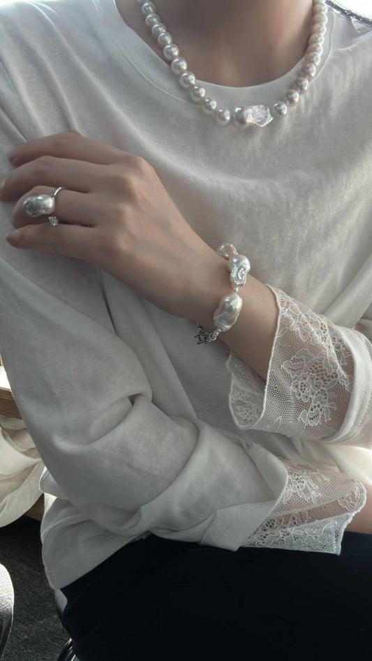 baroque whisper bracelet