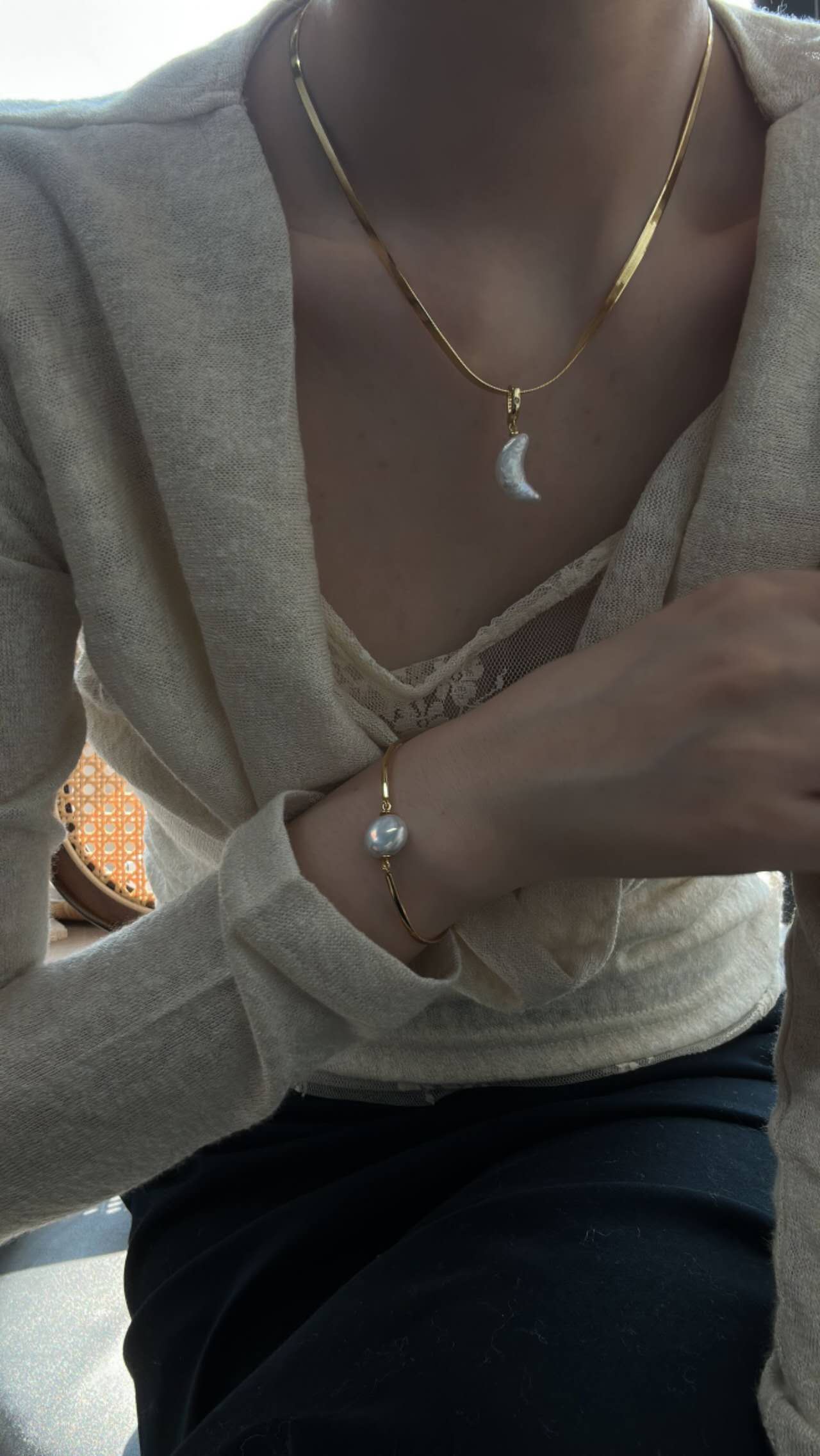 luminous baroque moon pendant necklace