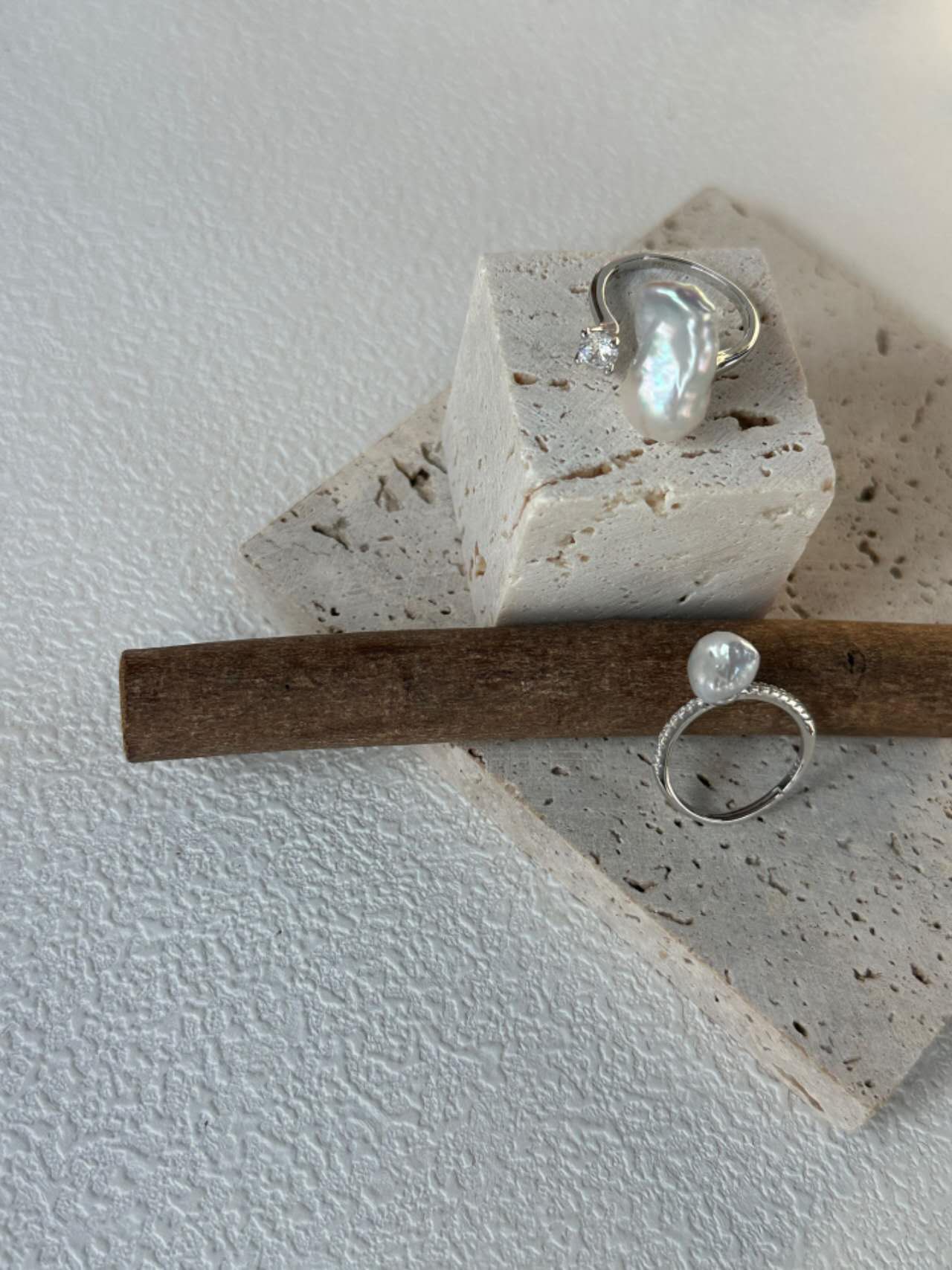 lumen baroque ring
